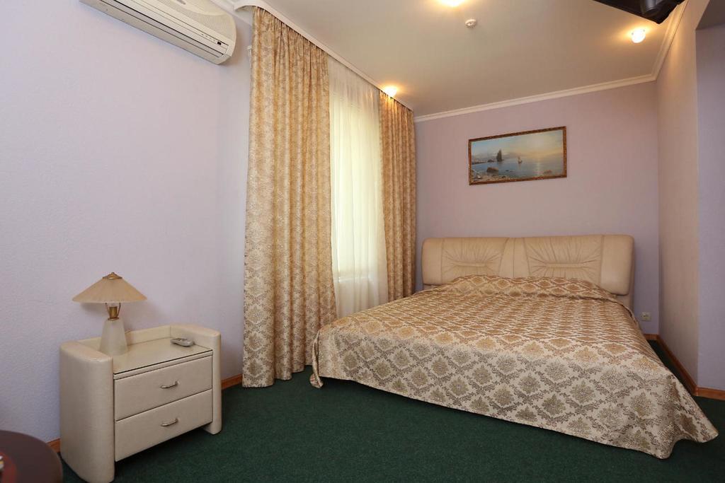 Oasis Hotel Odessa Kamer foto