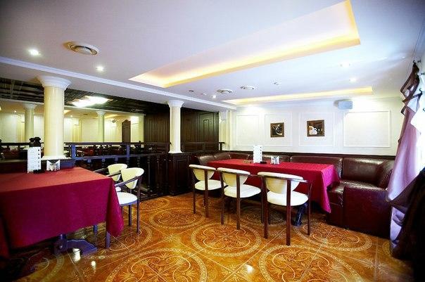 Oasis Hotel Odessa Buitenkant foto